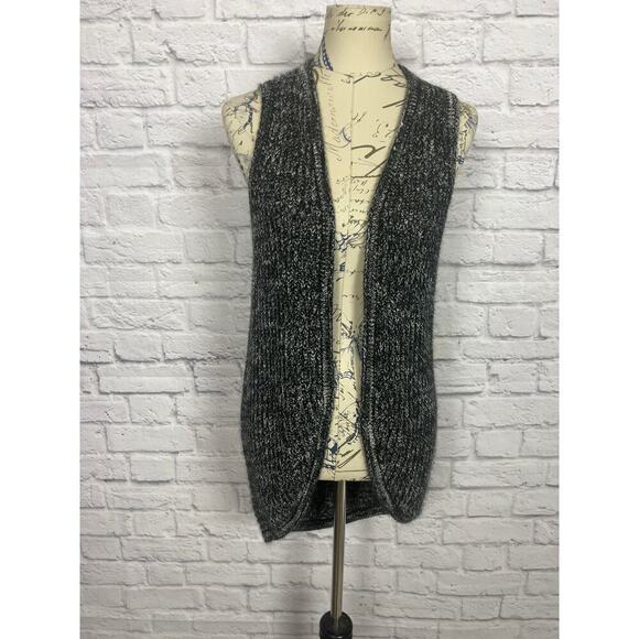 Maurices Sweaters - Black and White Knit Open Vest Cardigan